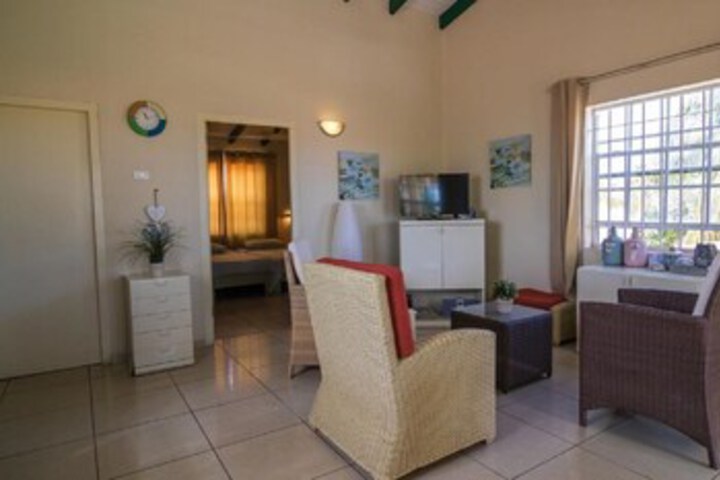 Room 10 of 11