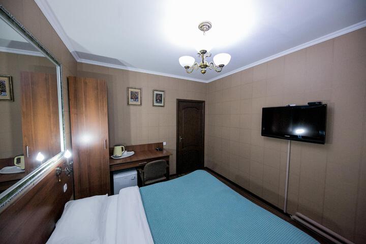 Room 36 of 79
