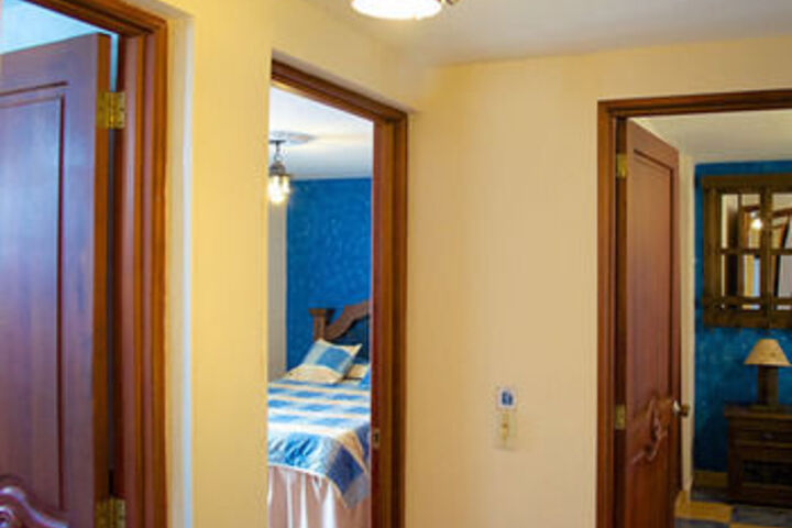 Room 16 of 23
