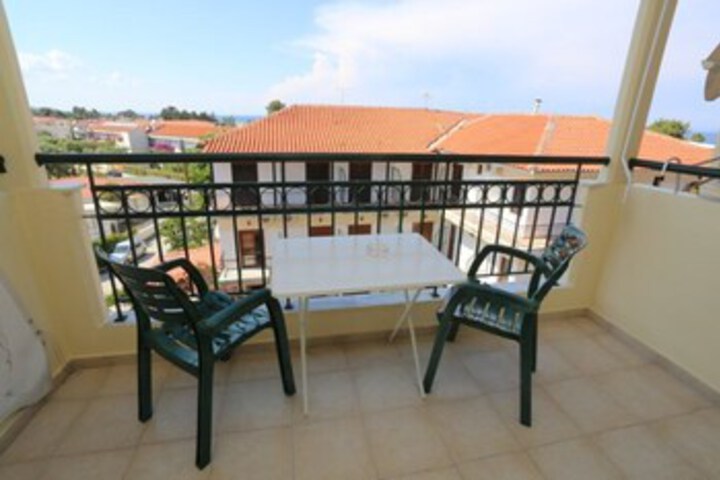 Terrace/Patio 5 of 43