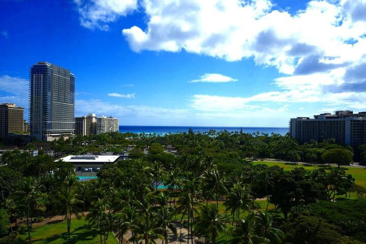 Beach/ocean view