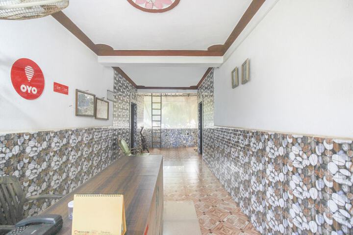 OYO 9378 HOME STAY NEAR BAGA BEACH