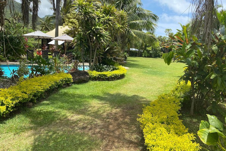 Hotel Exterior 54 of 73
