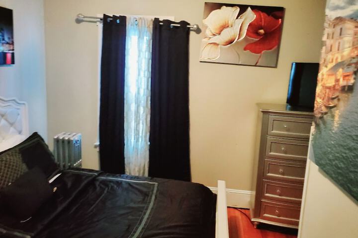 Room 22 of 33