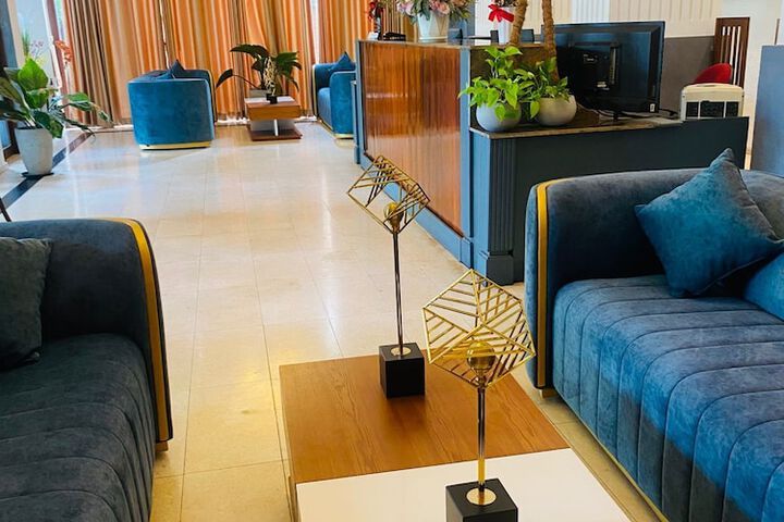 Hotel Interior 7 of 85