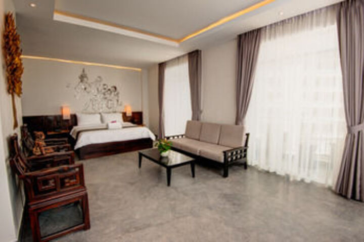 Room 18 of 53