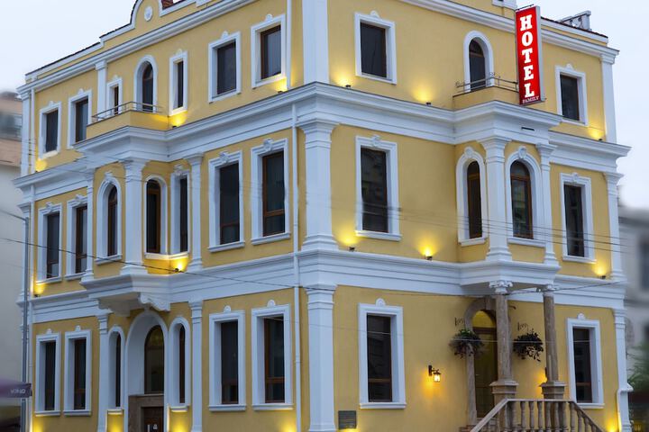 Hotel 15 of 18