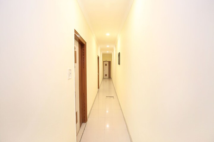 OYO 15667 HOTEL ANAND