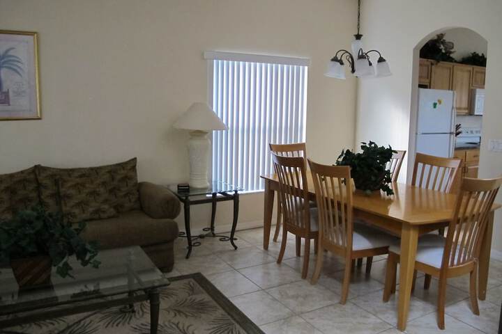 Room 20 of 47