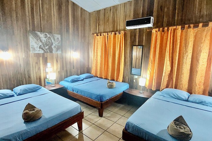 Room 54 of 107