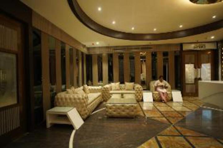 Hotel Interior 8 of 23