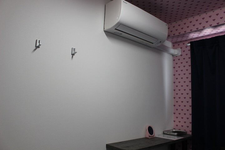 Room 8 of 64