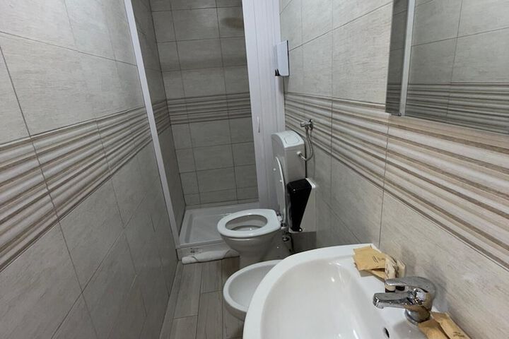 Clean Restrooms