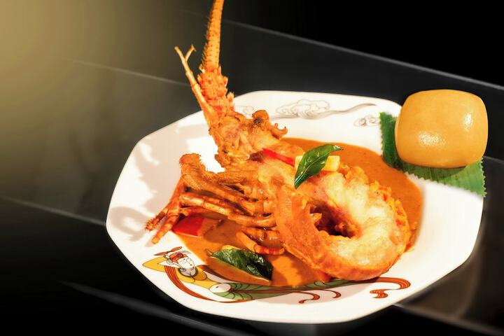 Dining 72 of 119