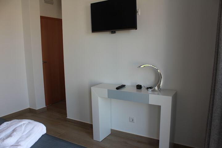 Room 16 of 52