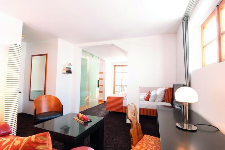 Room 10 of 55