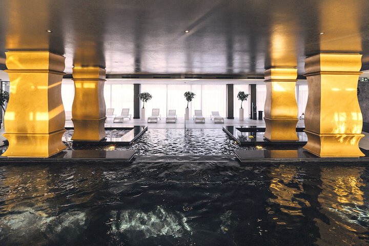Pool 29 of 52