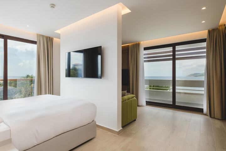 Room 48 of 211