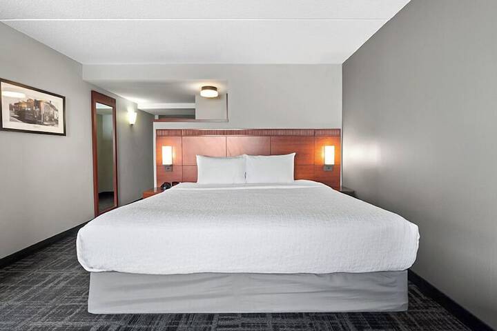 Room 8 of 58