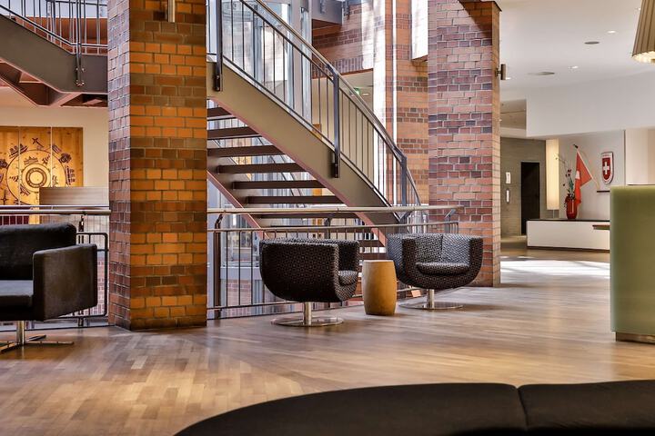 Guest Lobby