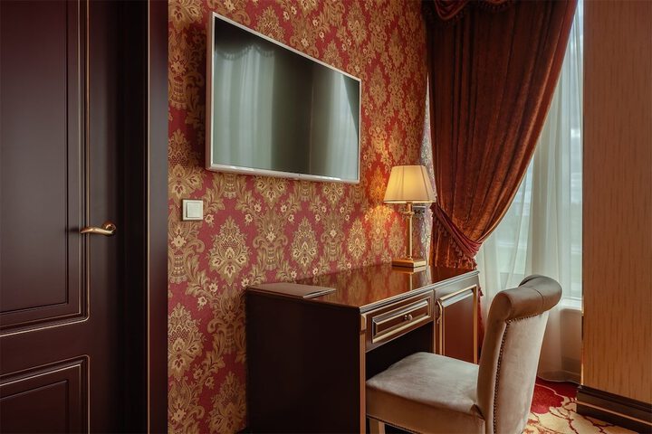Room 22 of 40