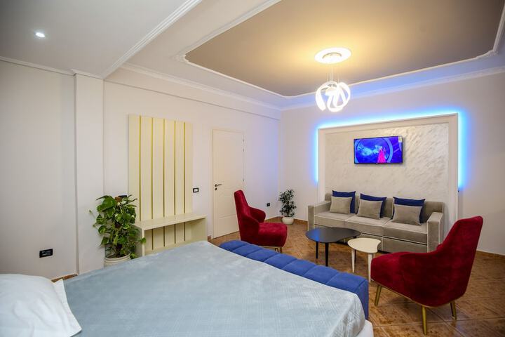 Room 3 of 51