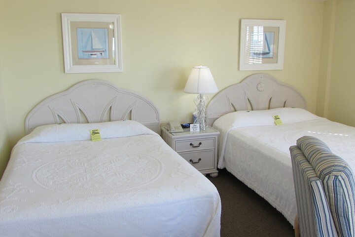 Room 72 of 229