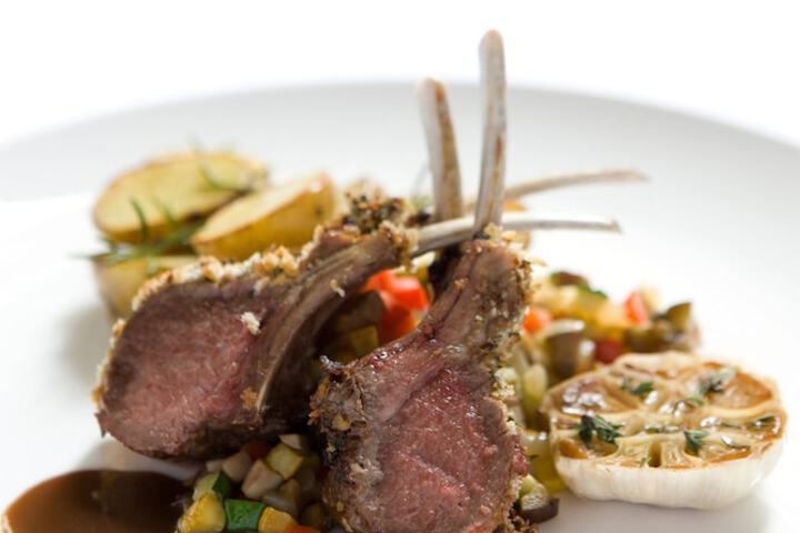 Dining 46 of 60