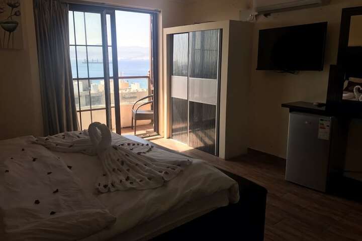 Room 20 of 36