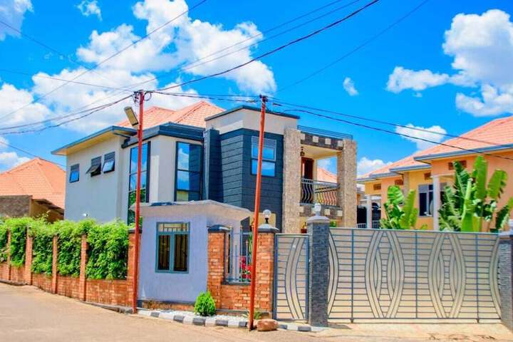 BLB Villa Park Hotel