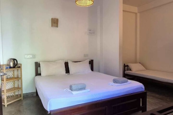 Room 30 of 72