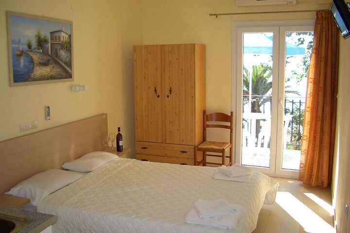 Room 14 of 31