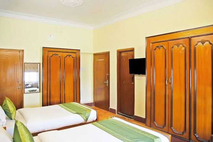 Room 17 of 20