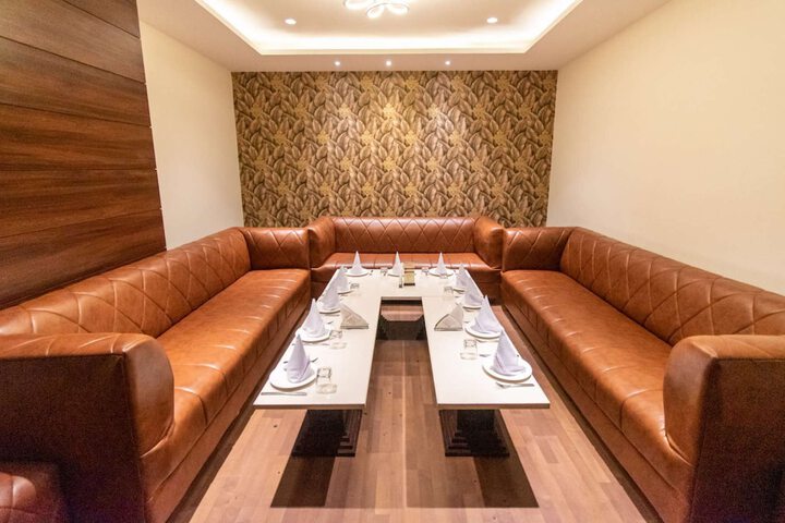 Dining 33 of 74