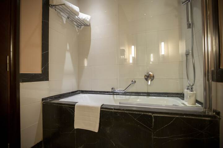 Room 20 of 60