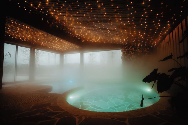 Hotel 72 of 78