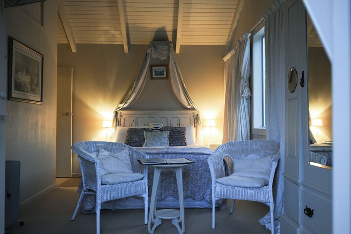 Room 12 of 67