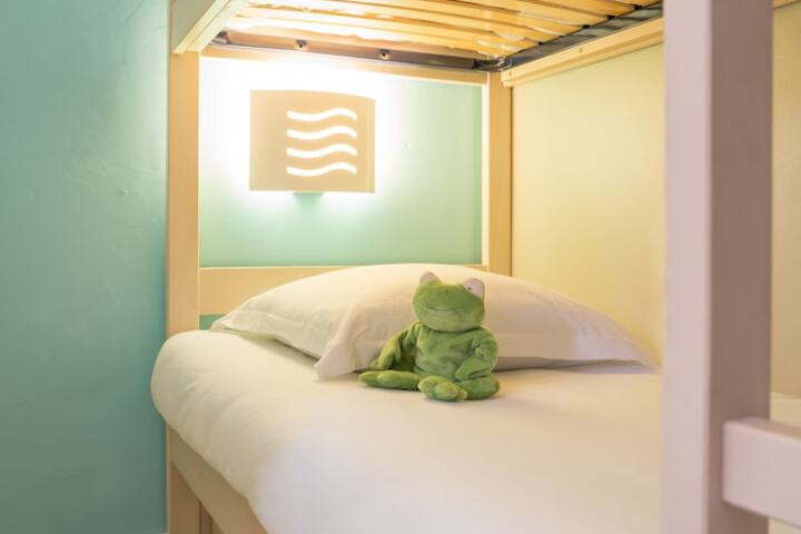 Children's theme room