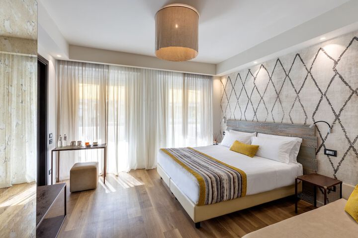 Room 30 of 62