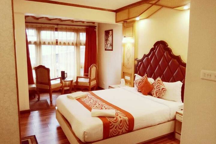 Room 21 of 42