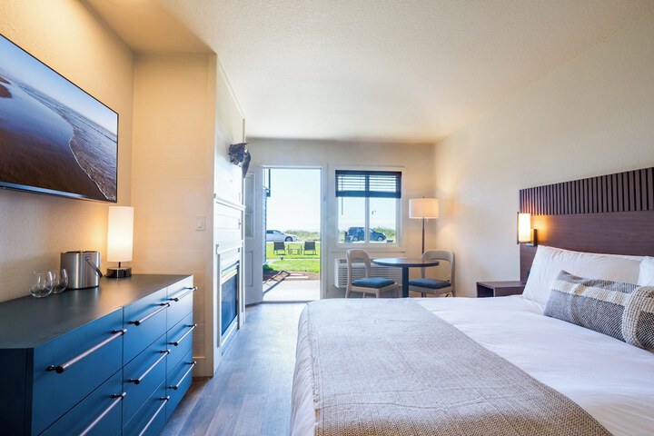 Room 15 of 72