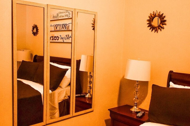 Room 5 of 52