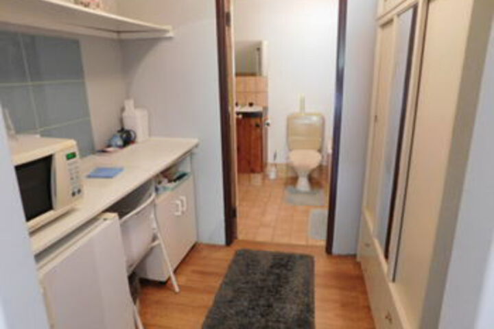 Room 4 of 26