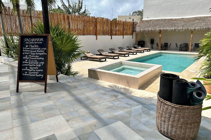 Pool 49 of 60