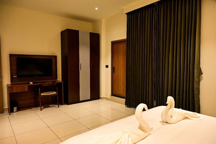 Room 25 of 61