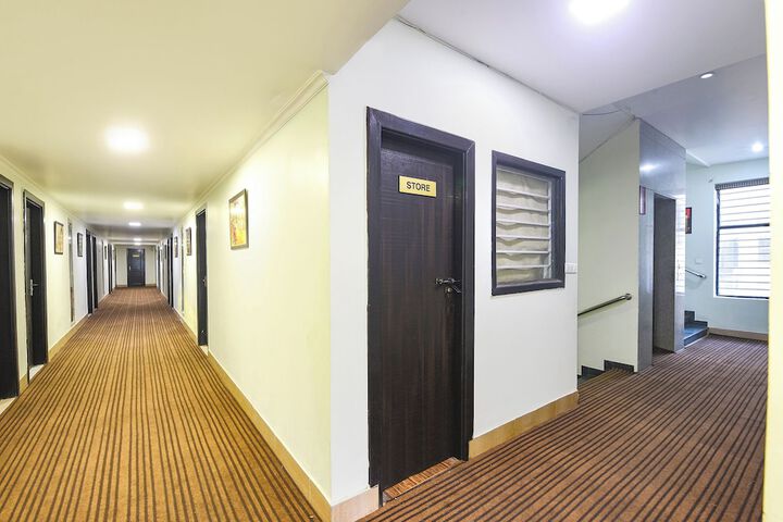 Hotel Interior 4 of 39