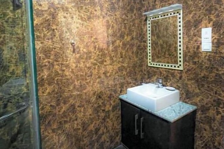 Room 89 of 135
