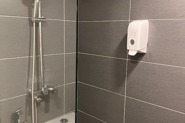 Clean Restrooms