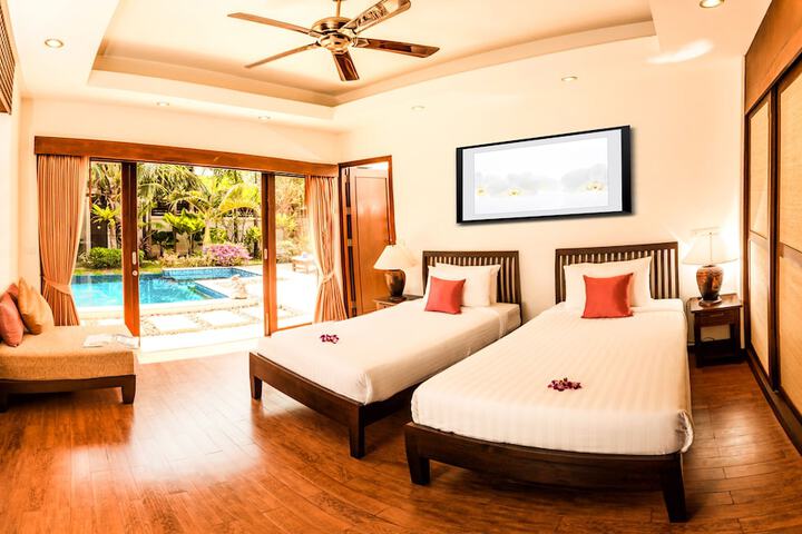Room 4 of 21