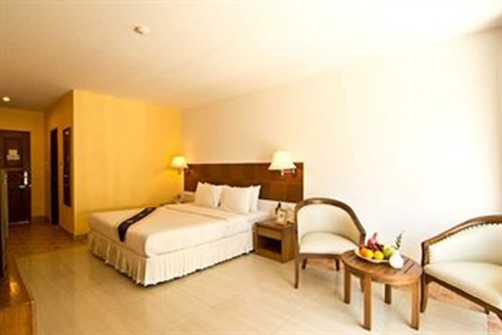 Room 15 of 59